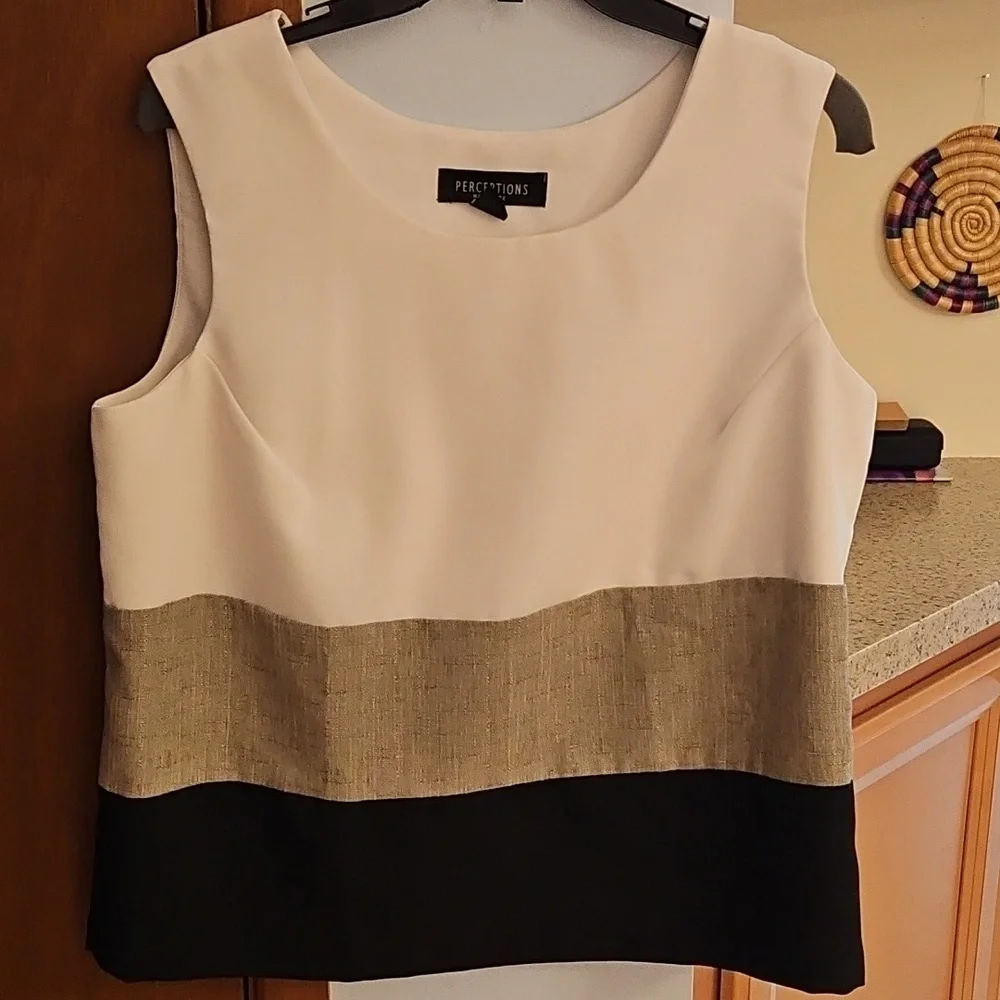 Vintage Suit Jacket and Sleeveless Top Set - Picture 7 of 13